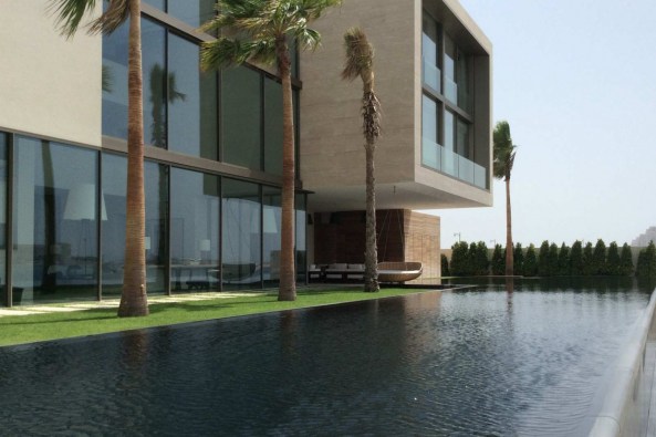 A_BeachHouse-PJ2-1240x827